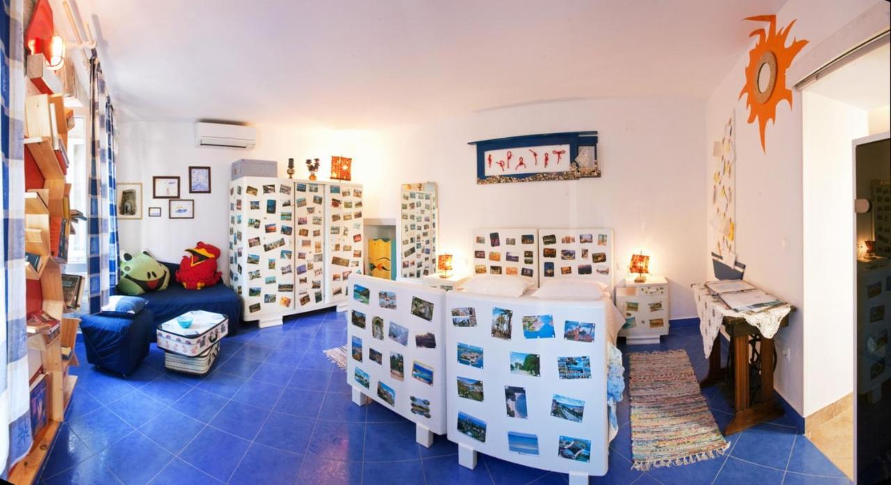 Studio Apartment Sretna Split Ngoại thất bức ảnh