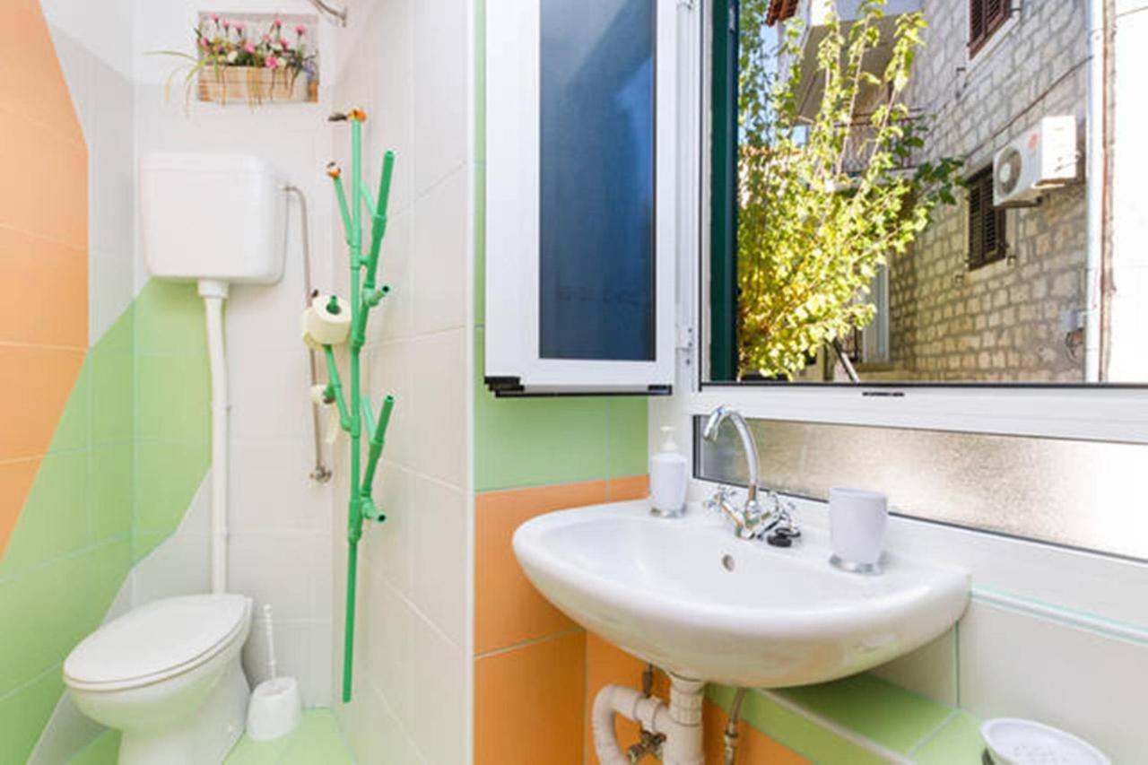 Studio Apartment Sretna Split Ngoại thất bức ảnh