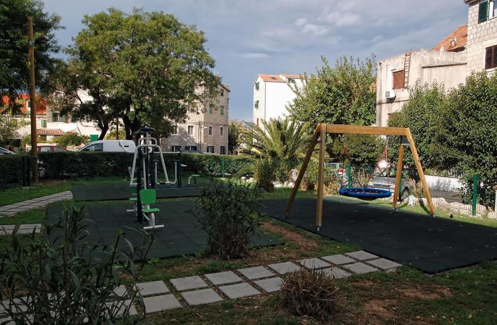 Studio Apartment Sretna Split Ngoại thất bức ảnh